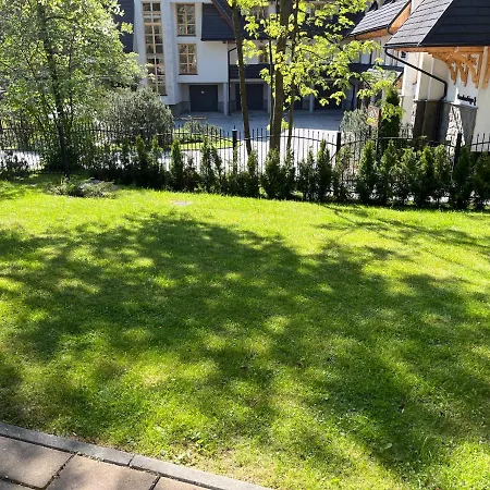 Lägenhet Gorski Z Ogrodkiem